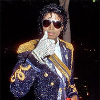 michael-jackson-thumbs-up.jpg